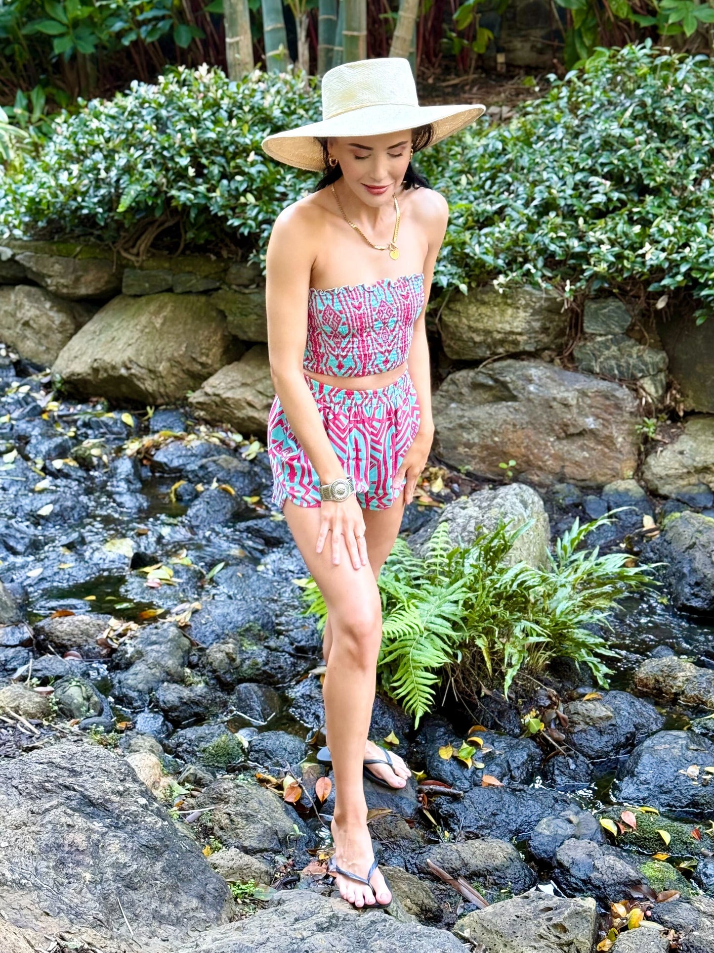 Zuri Shorts & Bandeau Top Set - Aqua & Pink